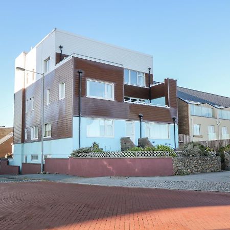 Sea View Apartment Pwllheli Buitenkant foto